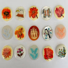 Load image into Gallery viewer, Single Vintage Cabochons