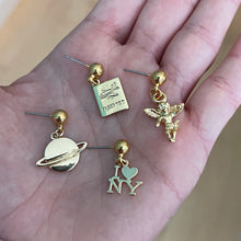 Load image into Gallery viewer, Out Of This World Earring Set
