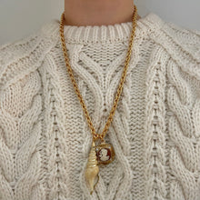 Load image into Gallery viewer, Cameo Rope Necklace (1/1)
