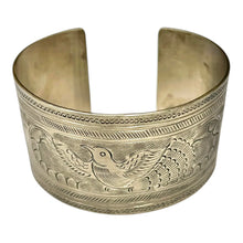 Load image into Gallery viewer, Vintage Silver Bird Etched Cuff Bracelet
