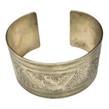 Load image into Gallery viewer, Vintage Silver Bird Etched Cuff Bracelet
