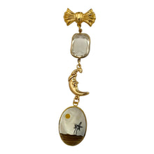 Load image into Gallery viewer, Brooch Sample #1
