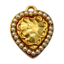 Load image into Gallery viewer, Single Charm - Gold Pearl Border Heart
