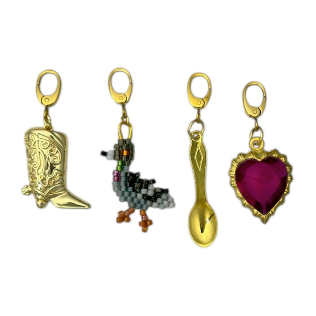 Featherlight Charm Pack (1/1)