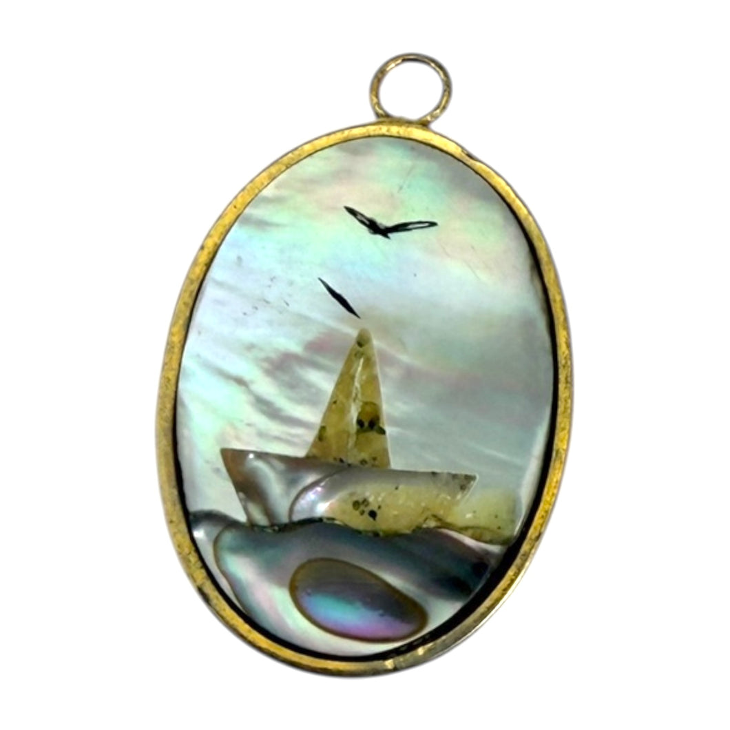 Single Charm - Mother of Pearl Sailboat