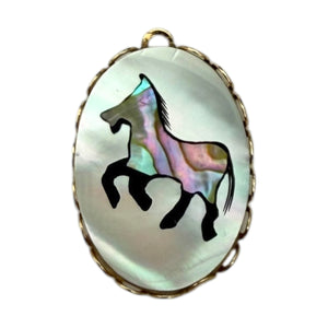 Single Charm - Mother of Pearl Horse (L)