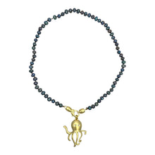 Load image into Gallery viewer, Octopus Pearl Necklace
