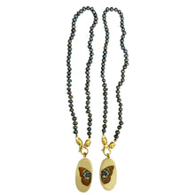 Load image into Gallery viewer, BFF Butterfly Necklace Set - Black (1/1)
