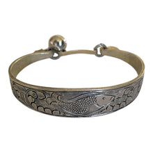 Load image into Gallery viewer, Vintage Fish Etched Bracelet
